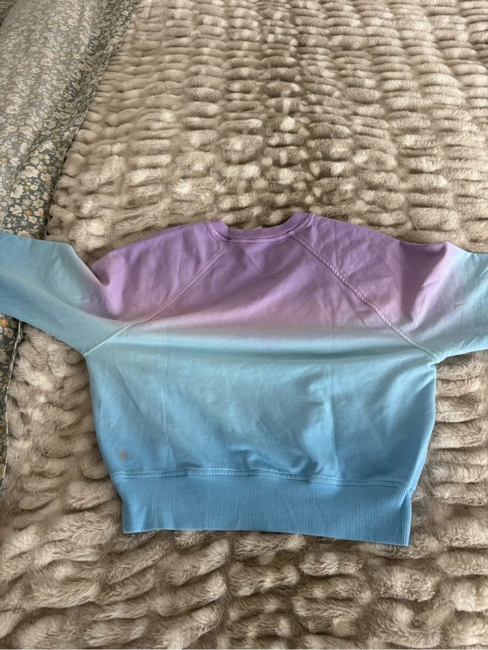 Athleta Girl Light Blue and Purple Ombré All Day Athletic set